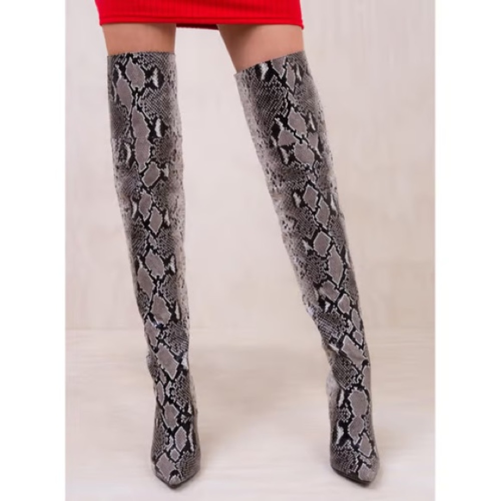 I.Am.Gia
Patent leather boots